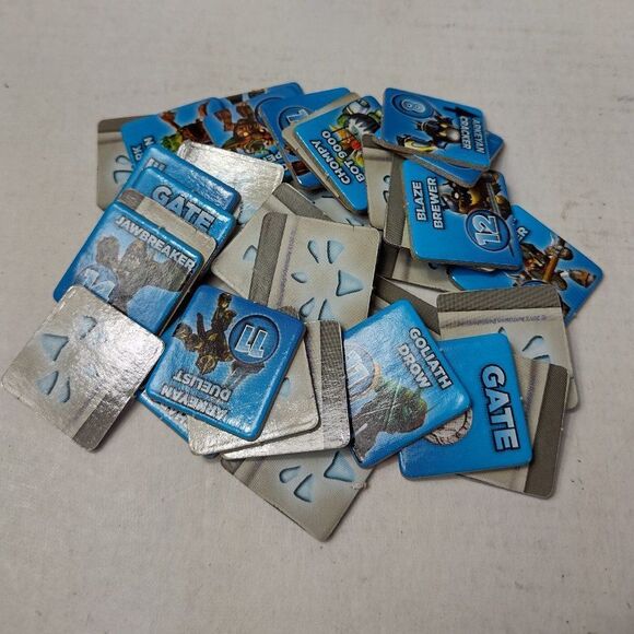 TB Skylanders Island Quest The Adventure Board Game by Pressman 2013 - Picture 4 of 8